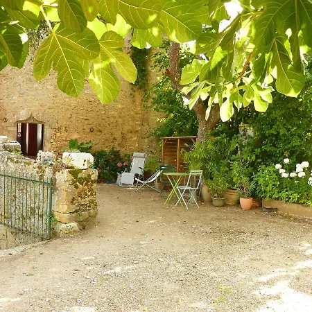 Montenaut Angles-sur-lʼAnglin