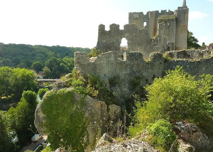 Panzió Montenaut Angles-sur-lʼAnglin